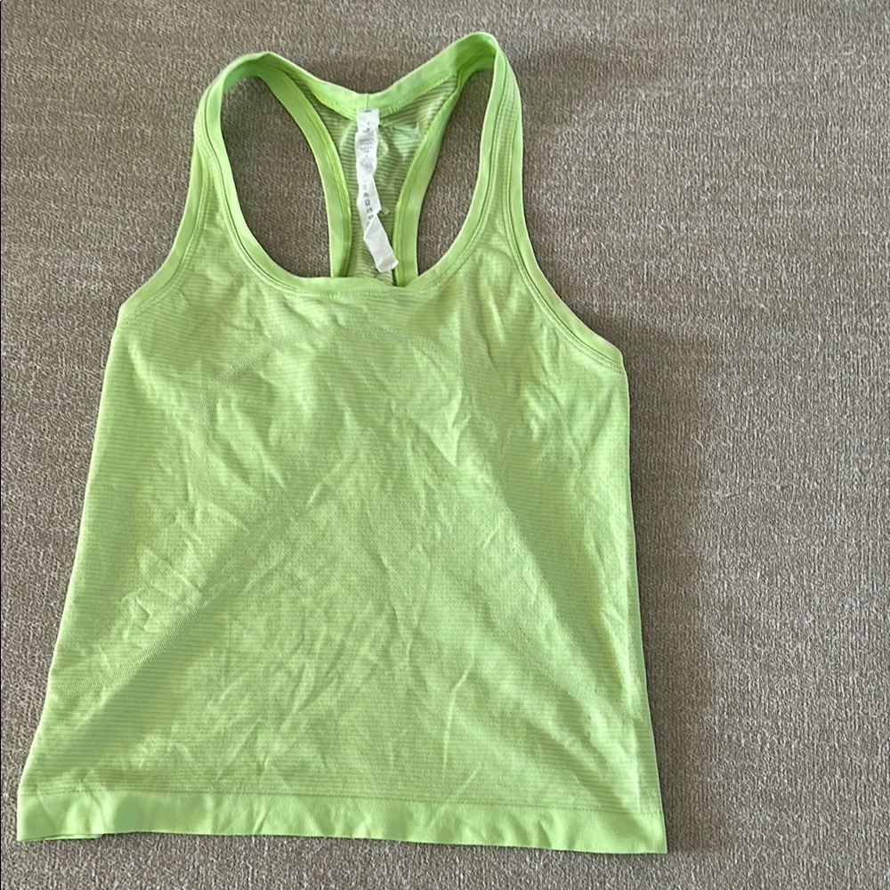 Lululemon Athletica Green Fitted Sleeveless Tank Top